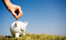 БОЛЬШИНСТВО УКРАИНЦЕВ ОТКЛАДЫВАЕТ МЕНЕЕ 500 ГРИВЕН В МЕСЯЦ БОЛЬШИНСТВО УКРАИНЦЕВ ОТКЛАДЫВАЕТ МЕНЕЕ 500 ГРИВЕН В МЕСЯЦ